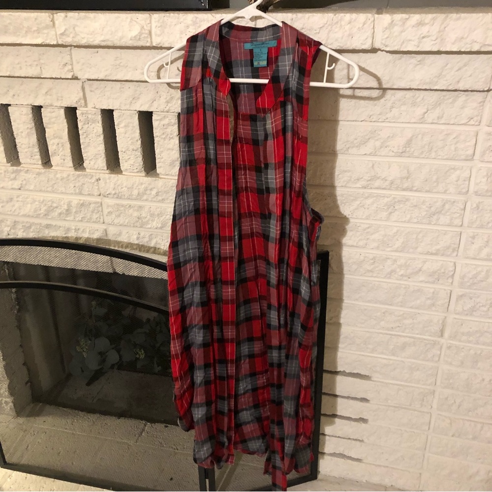 Small plaid cardigan vest from Turquoise Haven